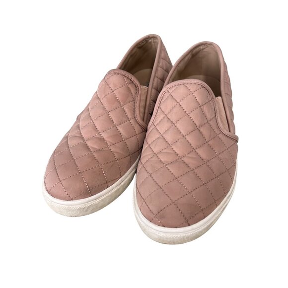 Steve Madden Ecentrcq Slip On Sneaker Size 9 Quilted Pink Round Toe Comfort Shoe - Picture 1 of 9